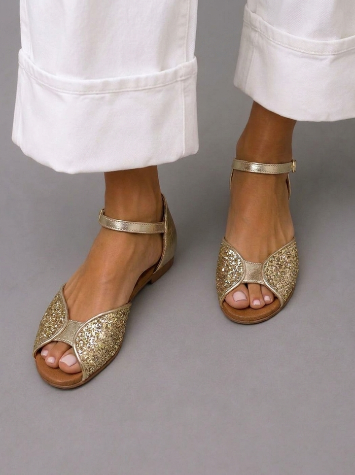 Barbara | Golden Sparkle Flat Sandals